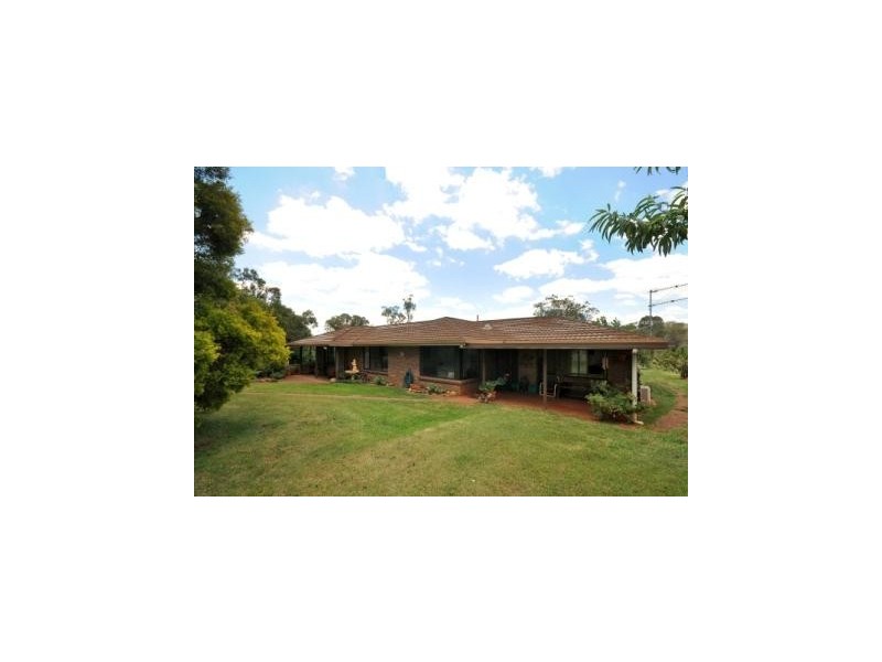 164 E Drews Rd, Westbrook QLD 4350