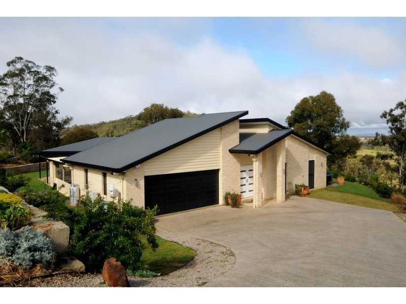 4 Timothy Drive, Vale View QLD 4352