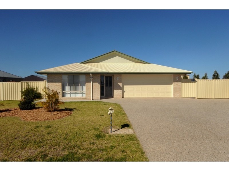 28 Wellington St, Wyreema QLD 4352