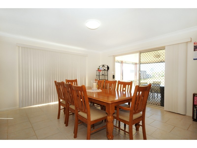 28 Wellington St, Wyreema QLD 4352