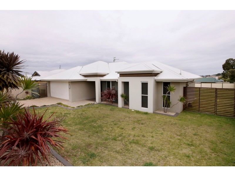 40 Elizabeth Street, Westbrook QLD 4350