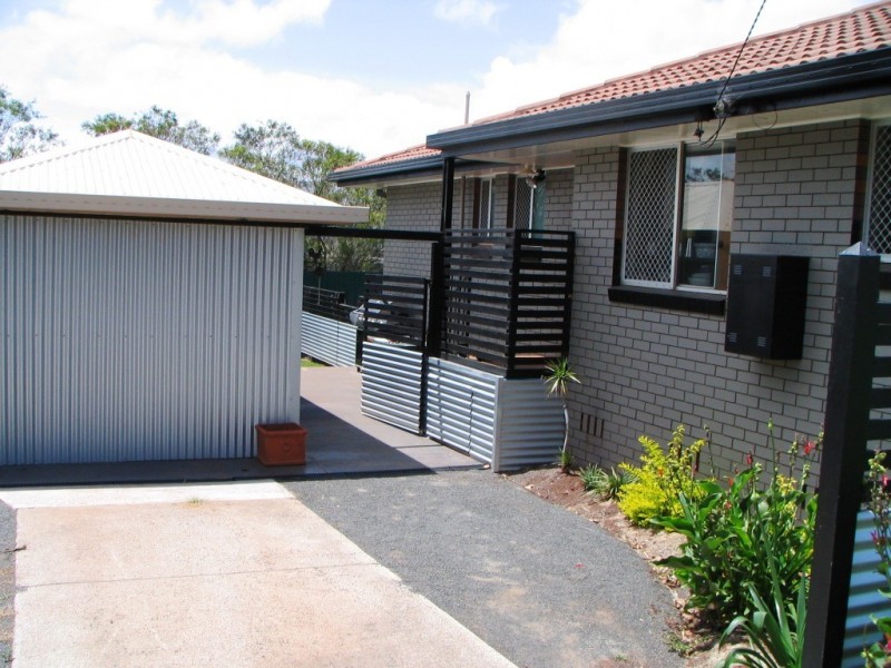 13 CHARTER CRES, Rockville QLD 4350