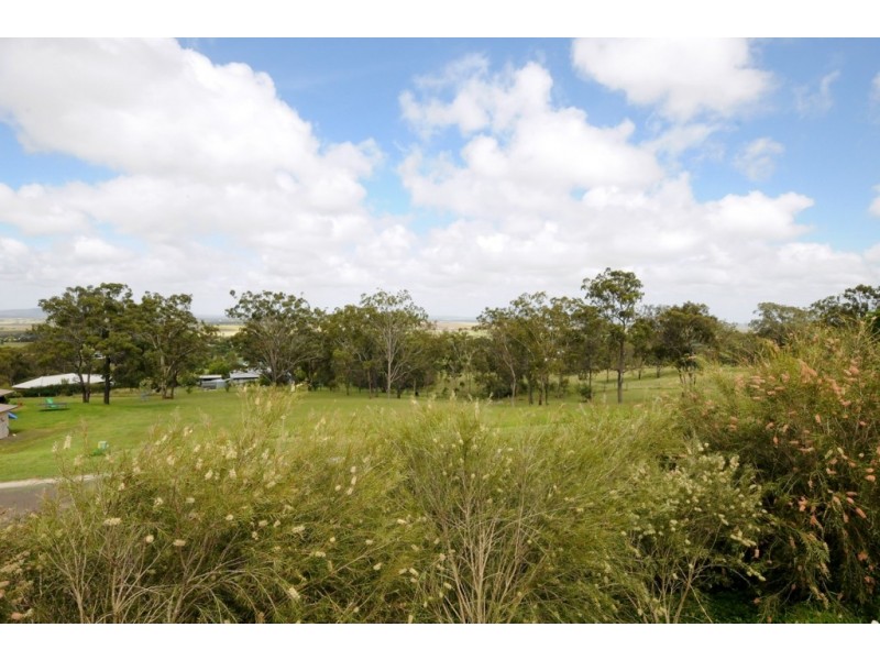2 HAMILTON DRIVE, Vale View QLD 4352