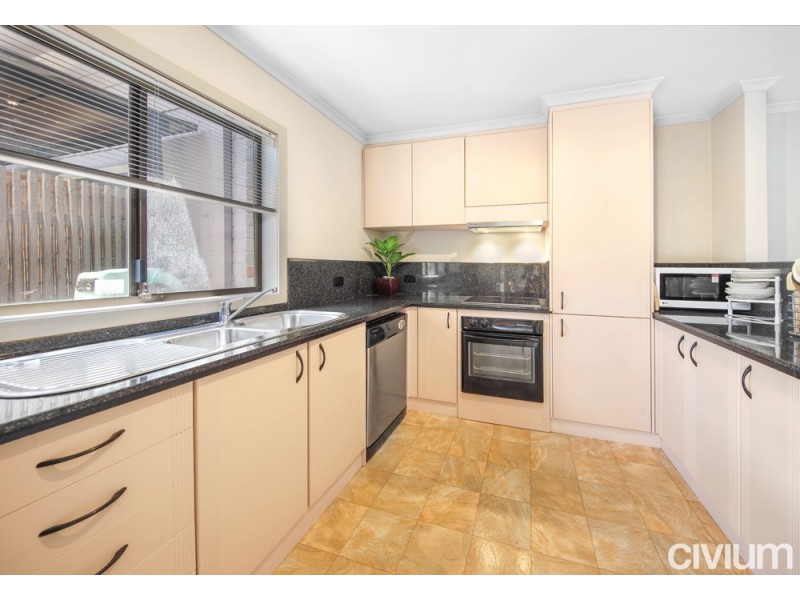 2/19 May Maxwell Crescent, Gilmore ACT 2905