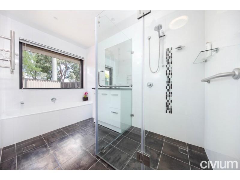 2/19 May Maxwell Crescent, Gilmore ACT 2905