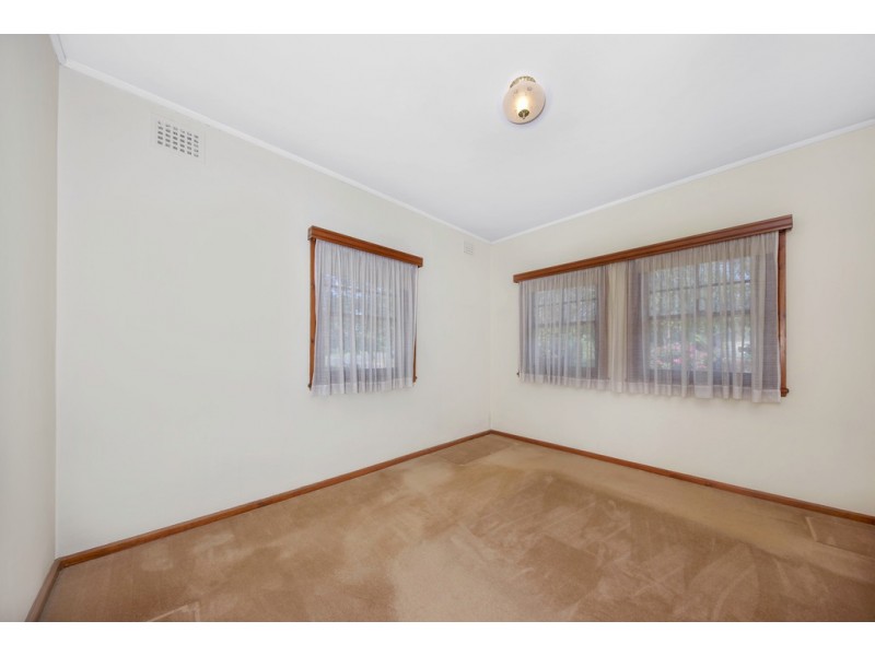 17 Lindsay Street, Narrabundah ACT 2604