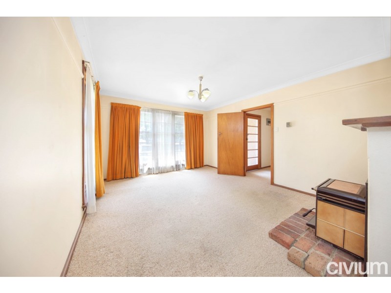 25 Barron Street, Deakin ACT 2600