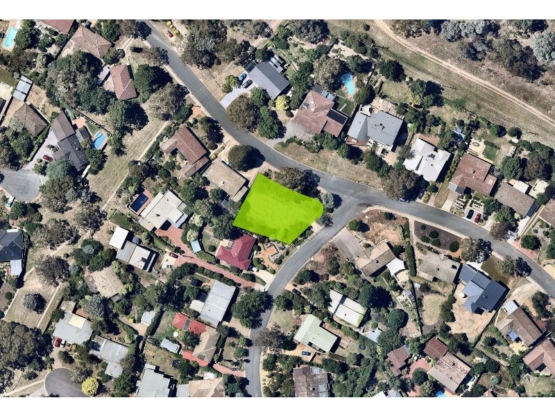 18 Roseworthy Crescent, Farrer ACT 2607