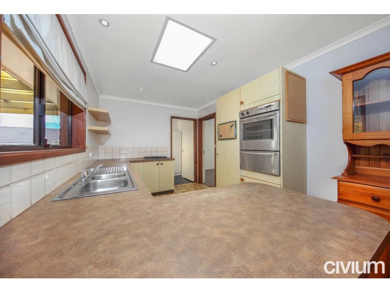 15 Falkiner Place, Macarthur ACT 2904