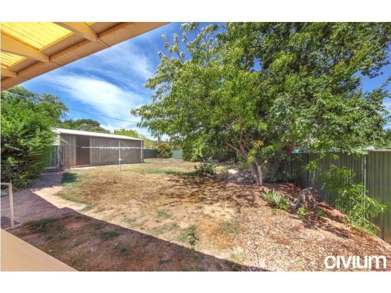 15 Falkiner Place, Macarthur ACT 2904