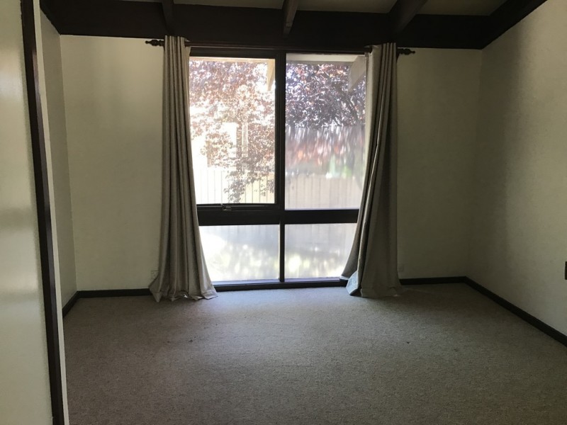 17 Shenton Crescent, Stirling ACT 2611