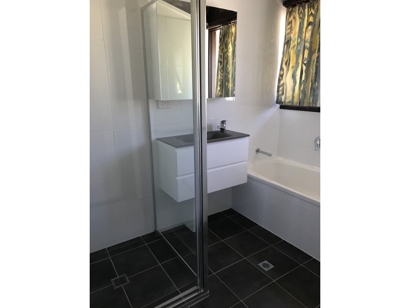 17 Shenton Crescent, Stirling ACT 2611