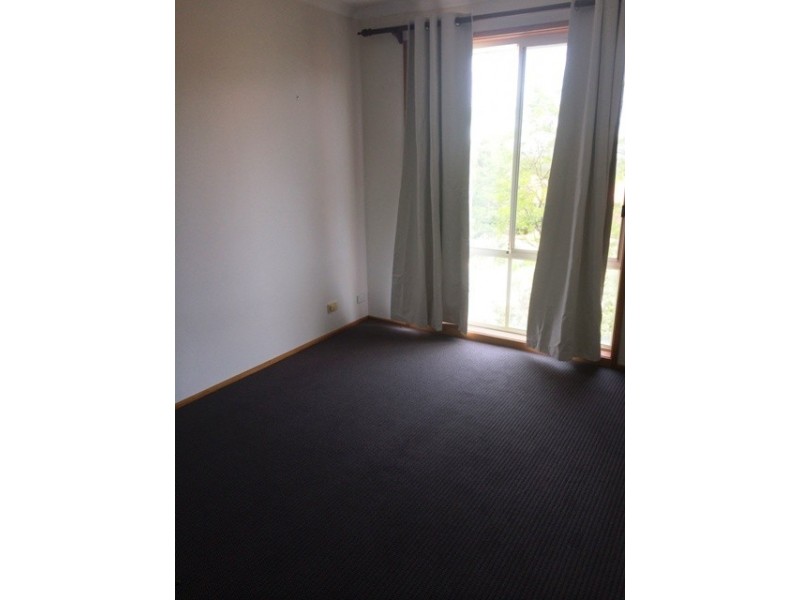 17/5 Harry Hopman Circuit, Gordon ACT 2906