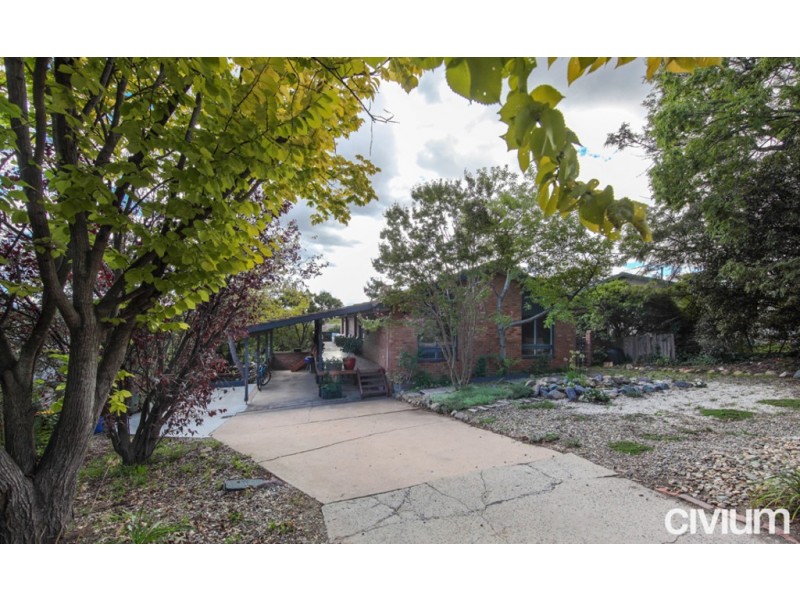 18 Ironside Street, Weston ACT 2611