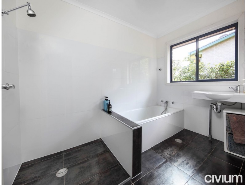 18 Ironside Street, Weston ACT 2611