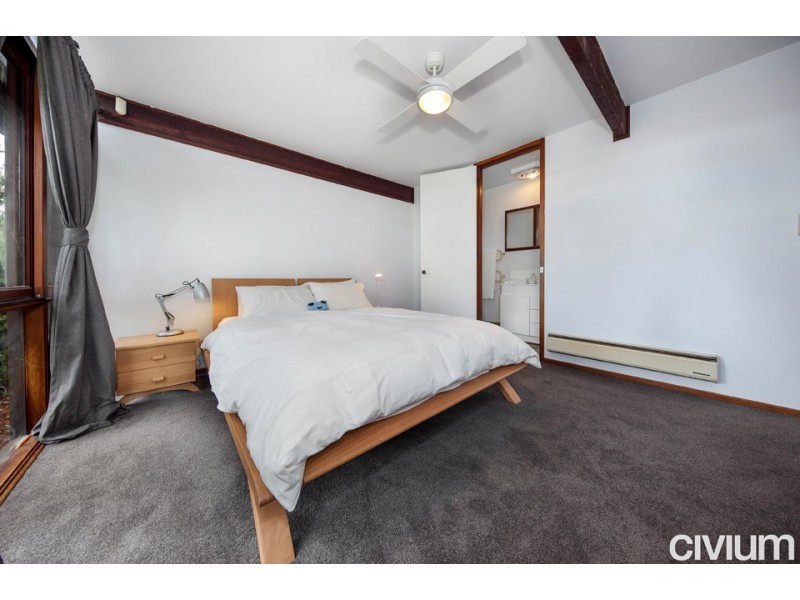 1 Gray Place, Weston ACT 2611