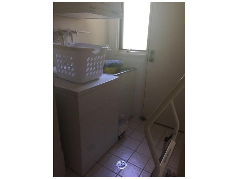 15 Dettmann Close, Isaacs ACT 2607