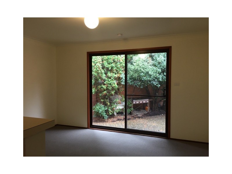 5/21 Alsop Close, Phillip ACT 2606