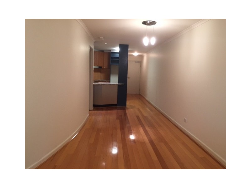 32/18 Captain Cook Crescent, Griffith ACT 2603