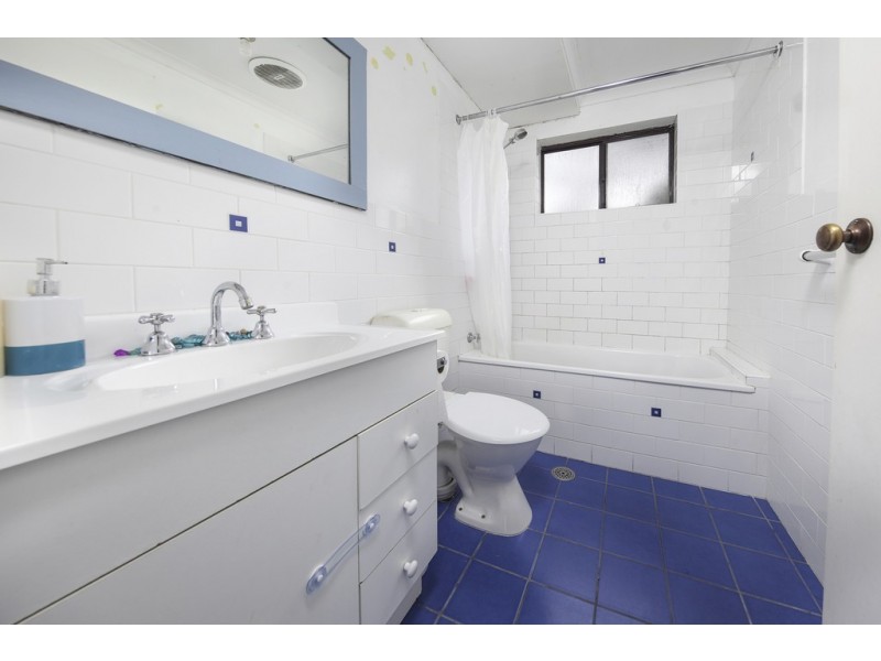 11/7 Hyndes Street, Holder ACT 2611