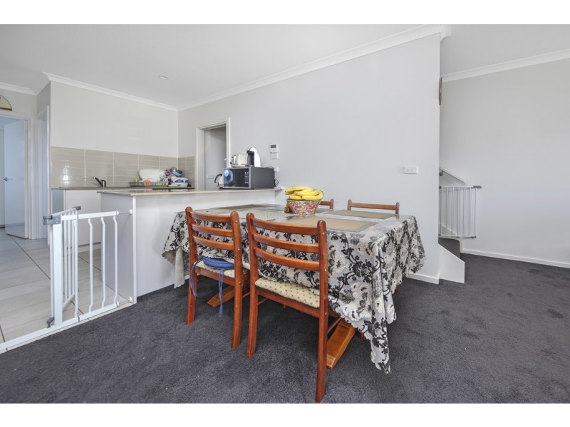 2D Avenal Street, Crace ACT 2911