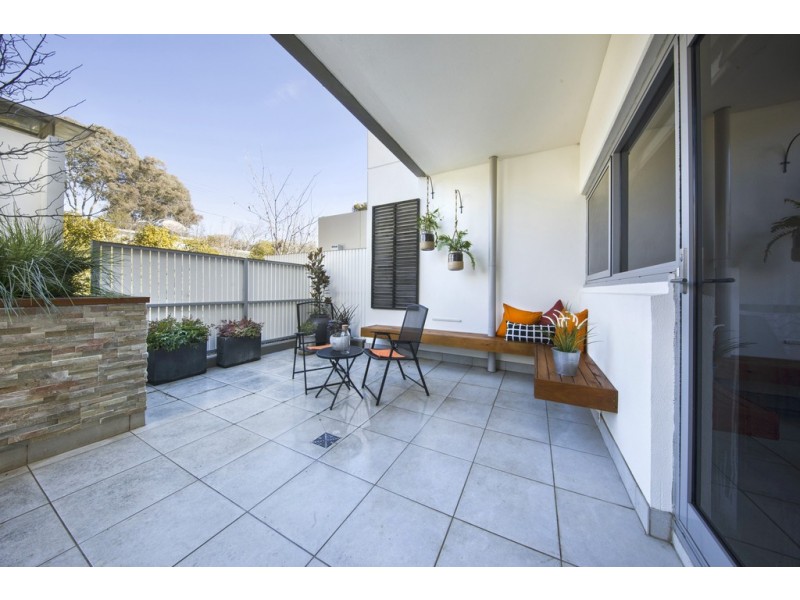 21/21 State Circle, Forrest ACT 2603