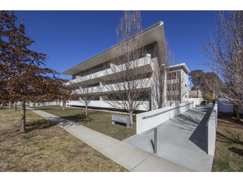 21/21 State Circle, Forrest ACT 2603
