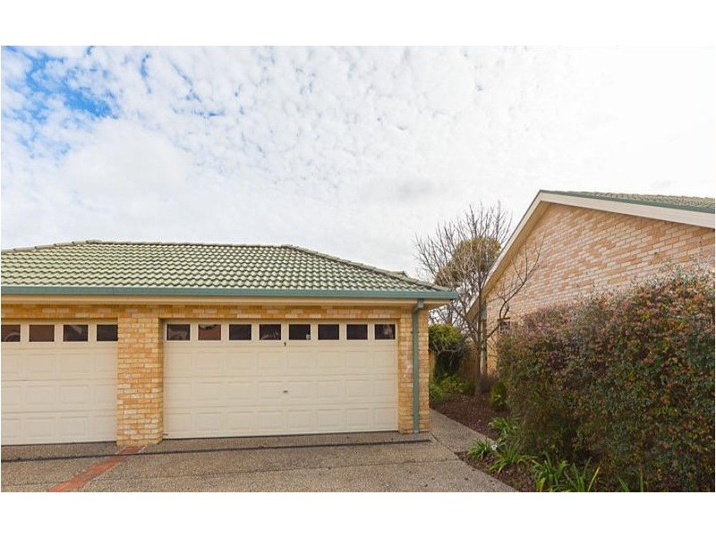 9/68 Bicentennial Drive, Jerrabomberra NSW 2619