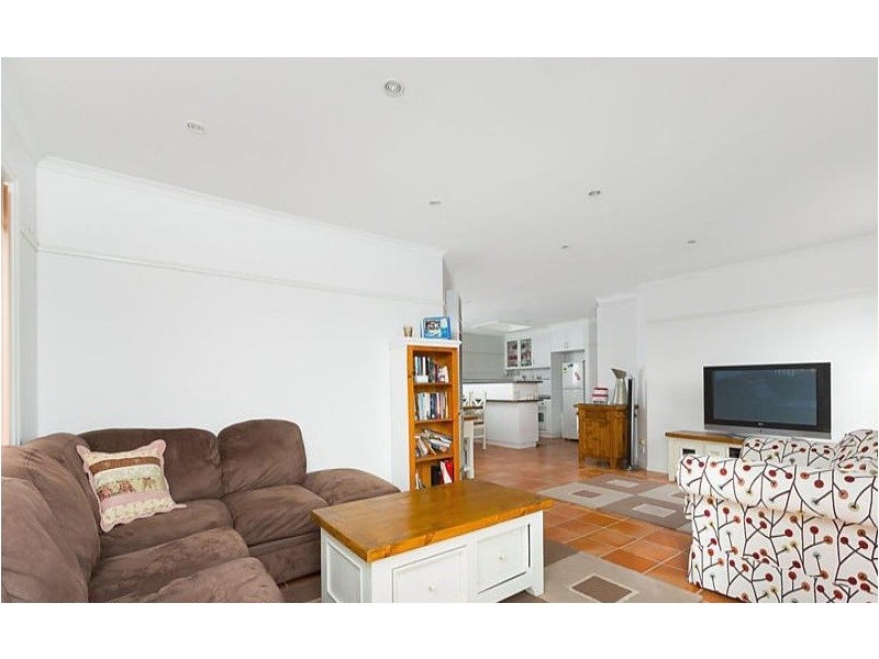 9/68 Bicentennial Drive, Jerrabomberra NSW 2619