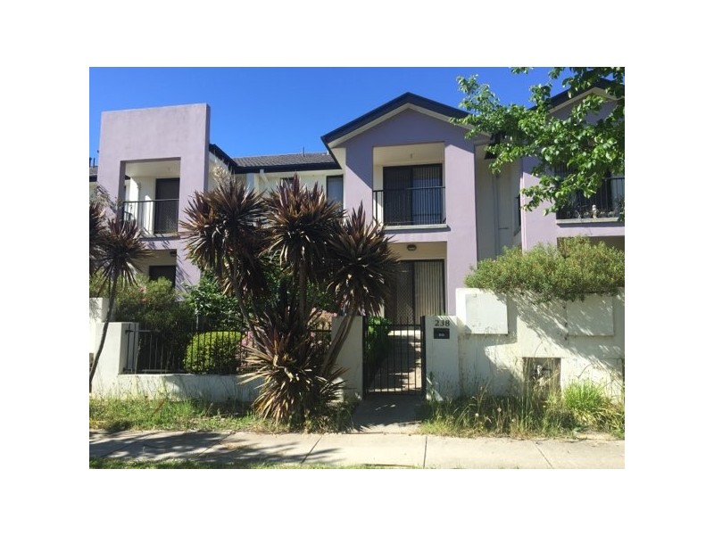 238 Anthony Rolfe Avenue, Gungahlin ACT 2912