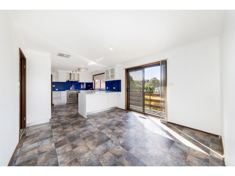 21 Clive Steele Avenue, Monash ACT 2904