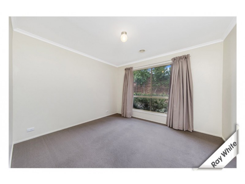 8 Burhop Close, Theodore ACT 2905