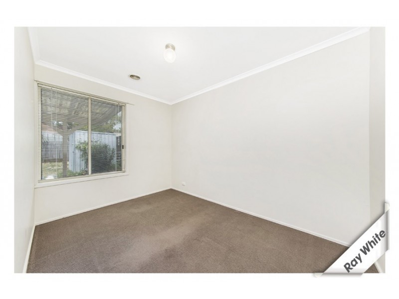 8 Burhop Close, Theodore ACT 2905