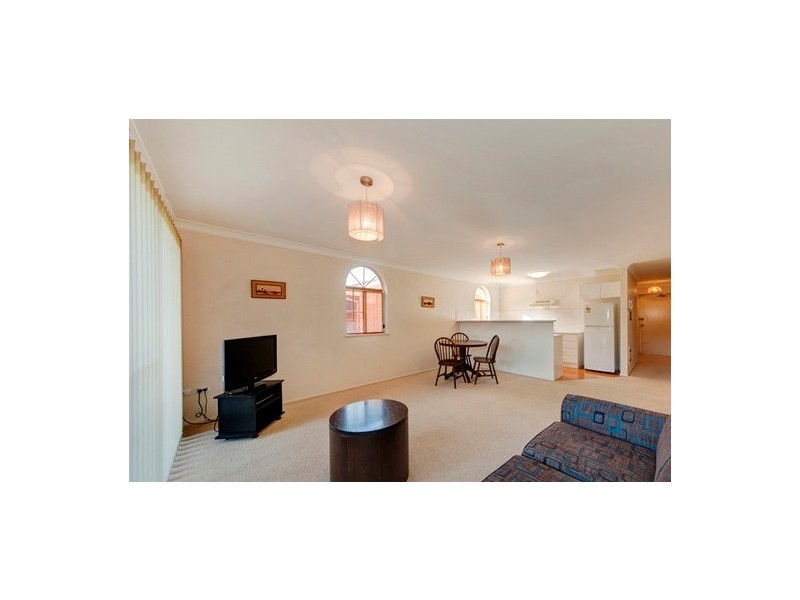 70/12 Albermarle Place, Phillip ACT 2606