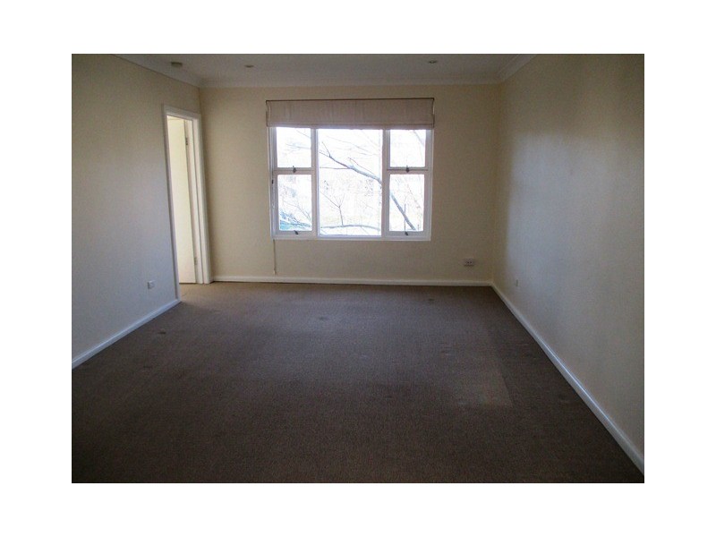 2/25 Nathan Street, Deakin ACT 2600