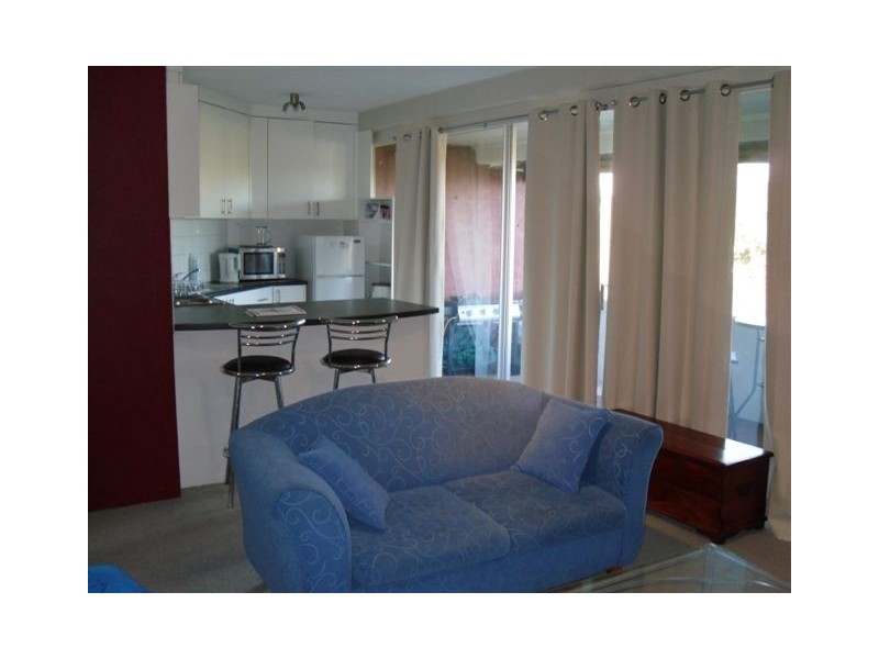 13/6 Heard Street, Mawson ACT 2607