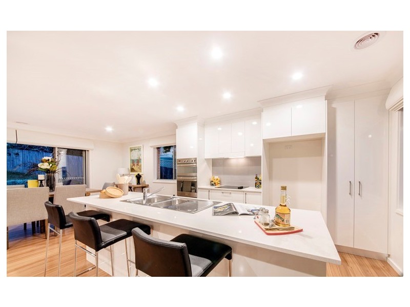 3 Whitelaw Street, Pearce ACT 2607