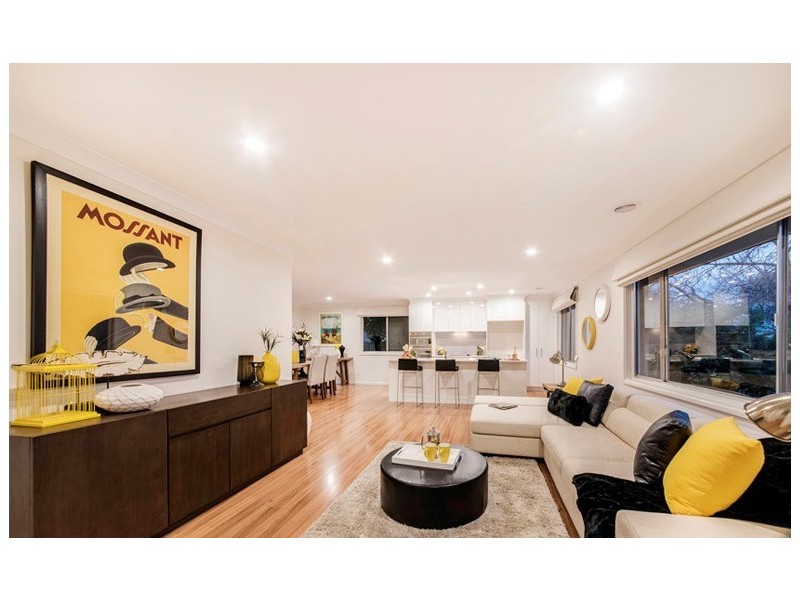 3 Whitelaw Street, Pearce ACT 2607