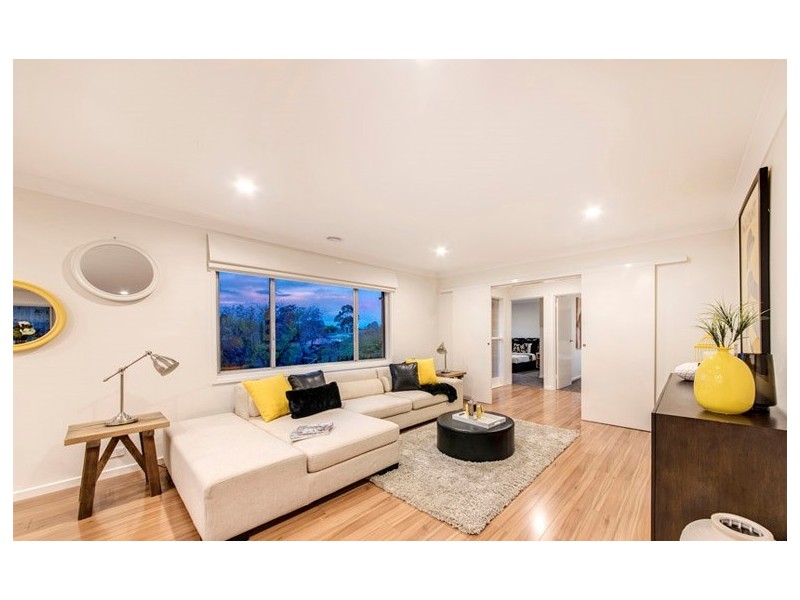 3 Whitelaw Street, Pearce ACT 2607