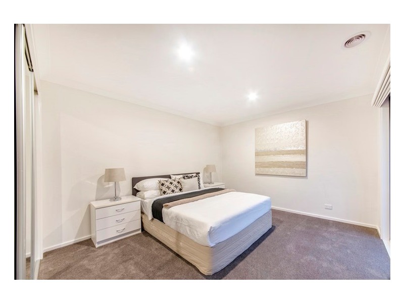 3 Whitelaw Street, Pearce ACT 2607