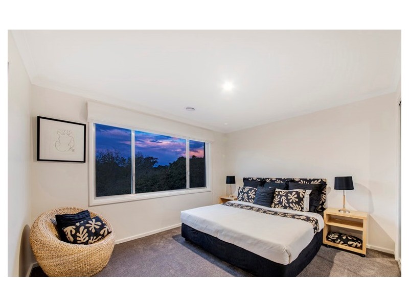 3 Whitelaw Street, Pearce ACT 2607