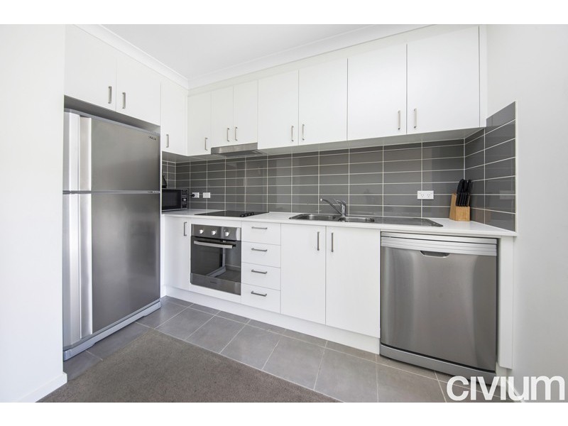 2/11 Wimmera Street, Harrison ACT 2914