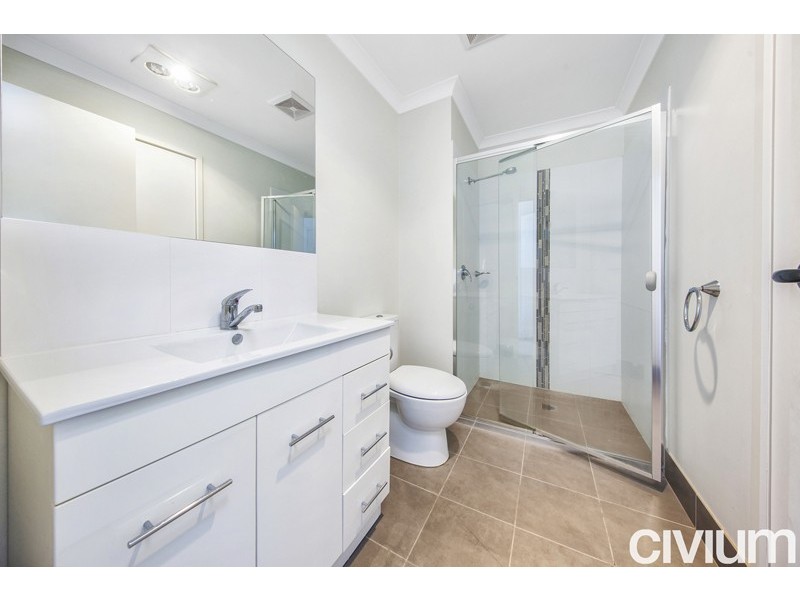 2/11 Wimmera Street, Harrison ACT 2914