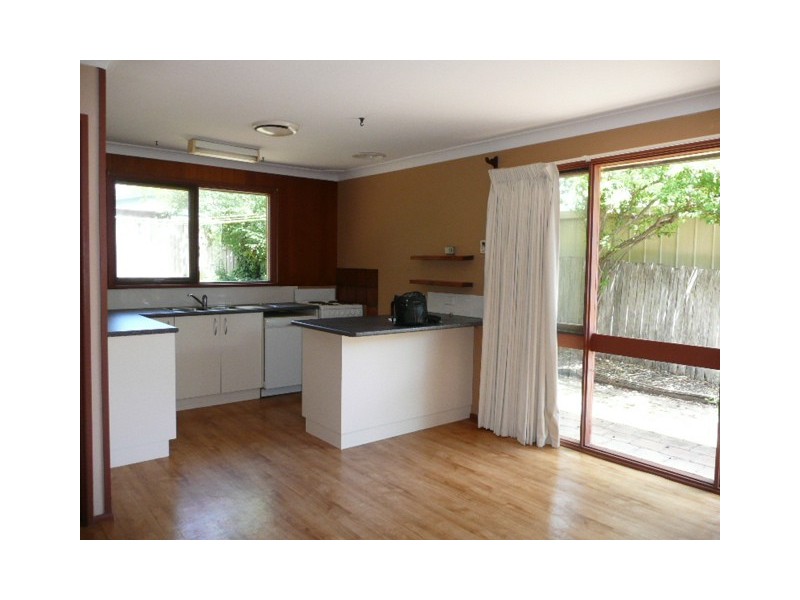 8 Wollaston Place, Stirling ACT 2611