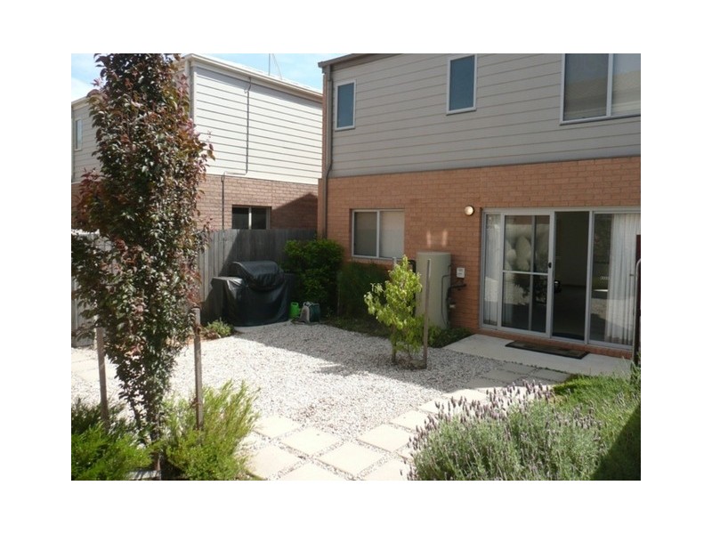 1/428 Antill Street, Watson ACT 2602