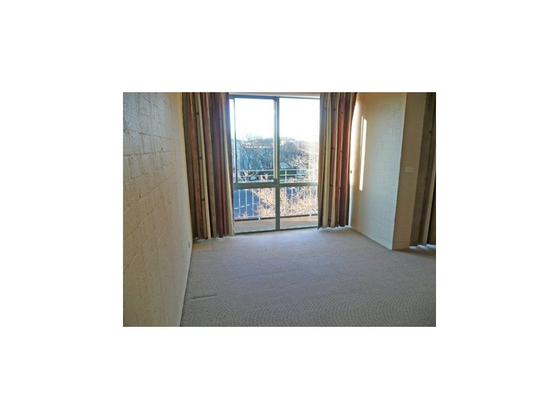 15/12 Howitt Street, Kingston ACT 2604