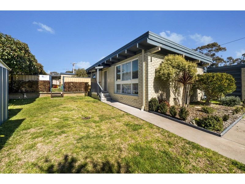 4 Gore Street, Higgins ACT 2615