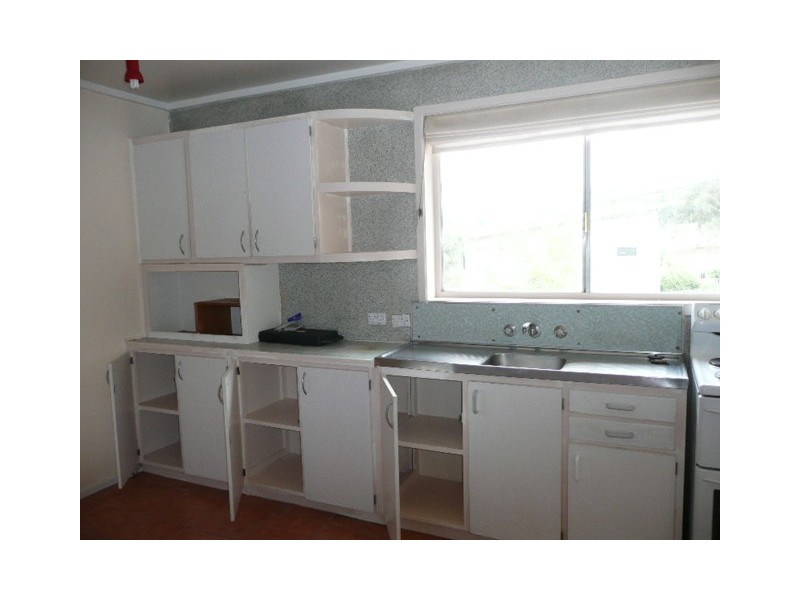 15 Aurora Close, Mawson ACT 2607