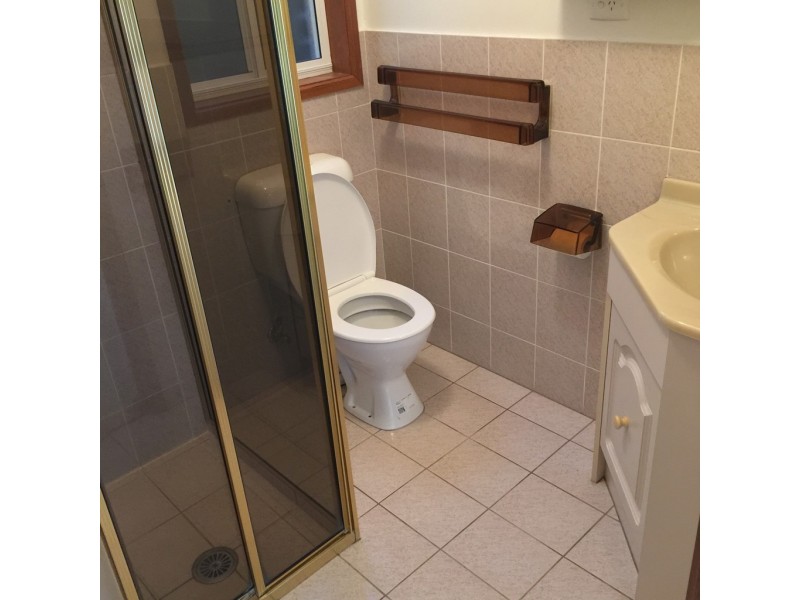 13 Ringrose Crescent, Isaacs ACT 2607