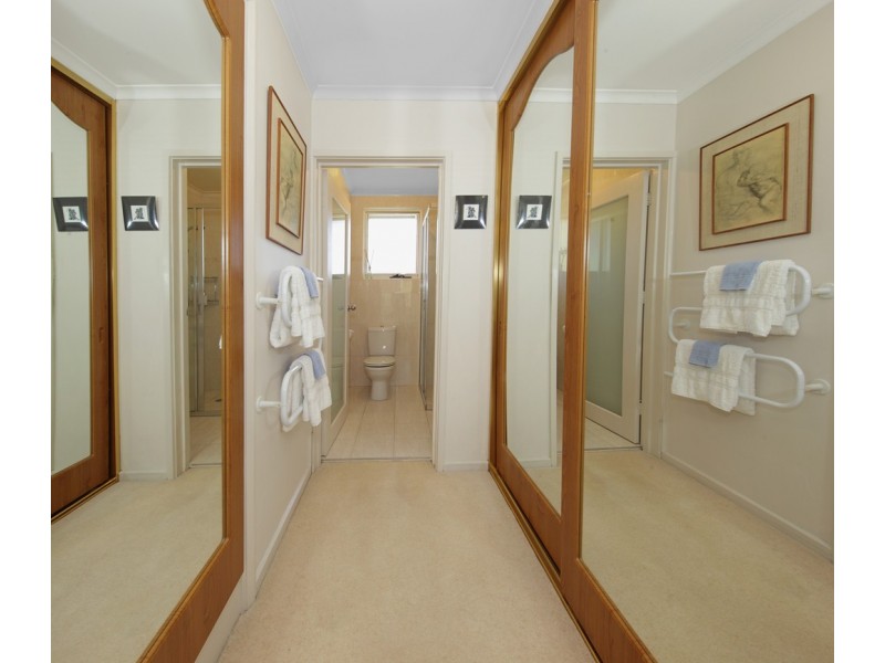 59 Sheaffe Street, Holder ACT 2611